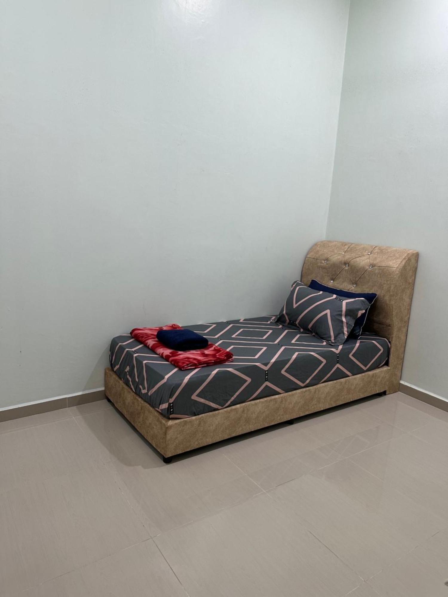 Sara Homestay Kuala Terengganu Bagian luar foto